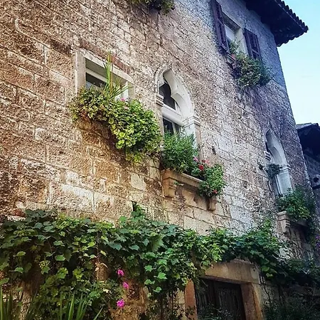 Appartement Charming Couple Poreč